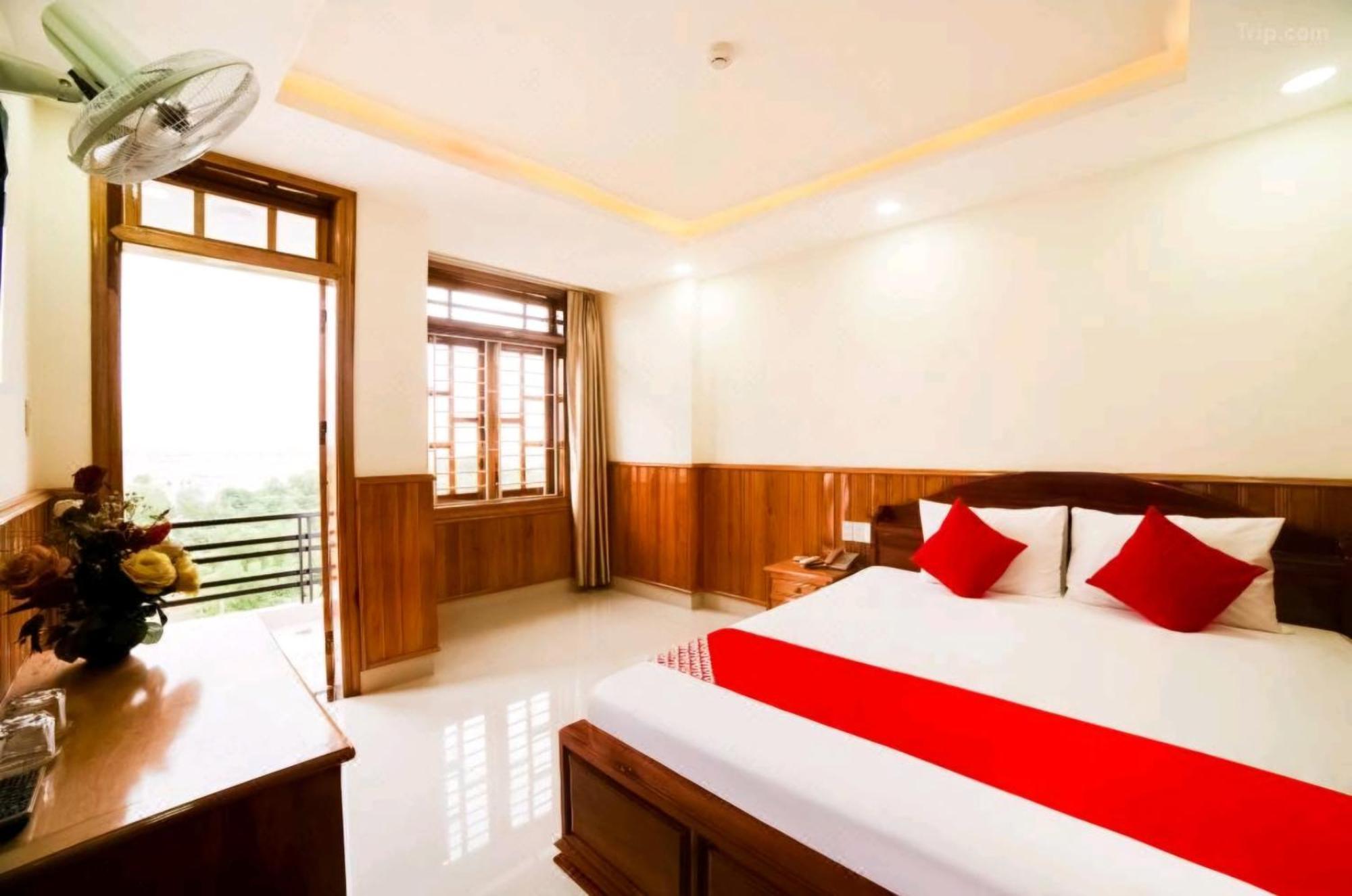 Thien Truong Hotel На Транг Екстериор снимка